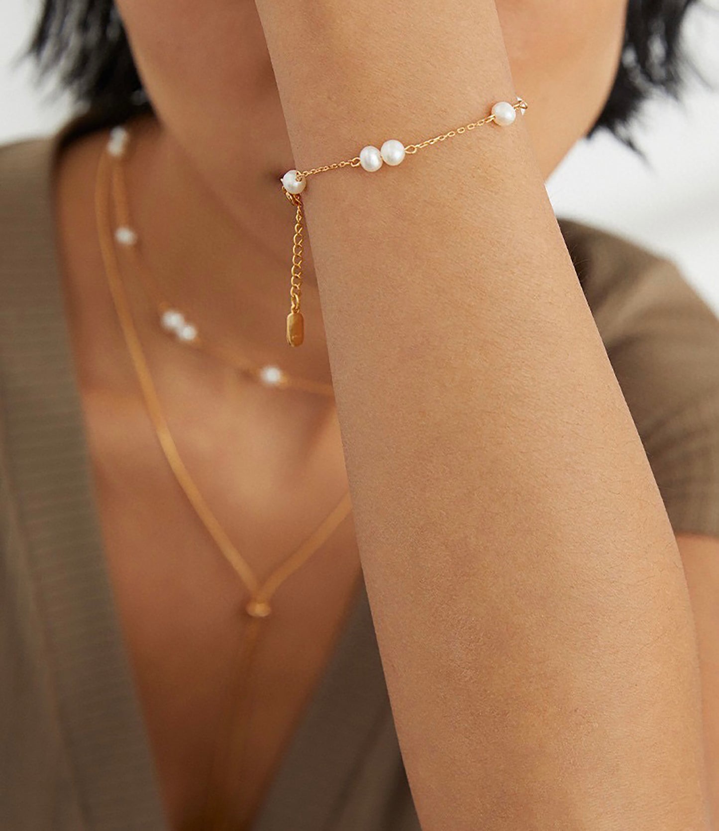 925 Silver With Freshwater Pearls Bracelet