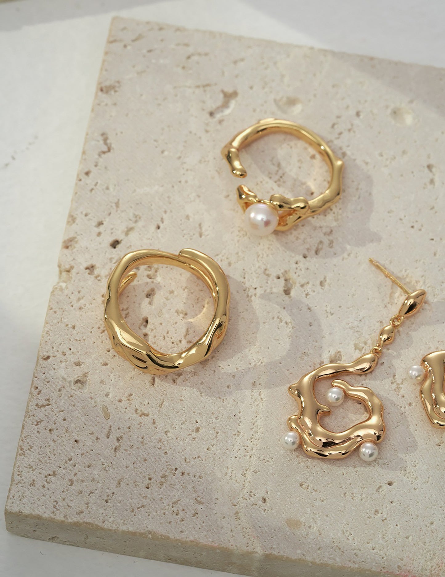 Curled Vine 925 Sterling Silver with Freshwater Pearl Earrings