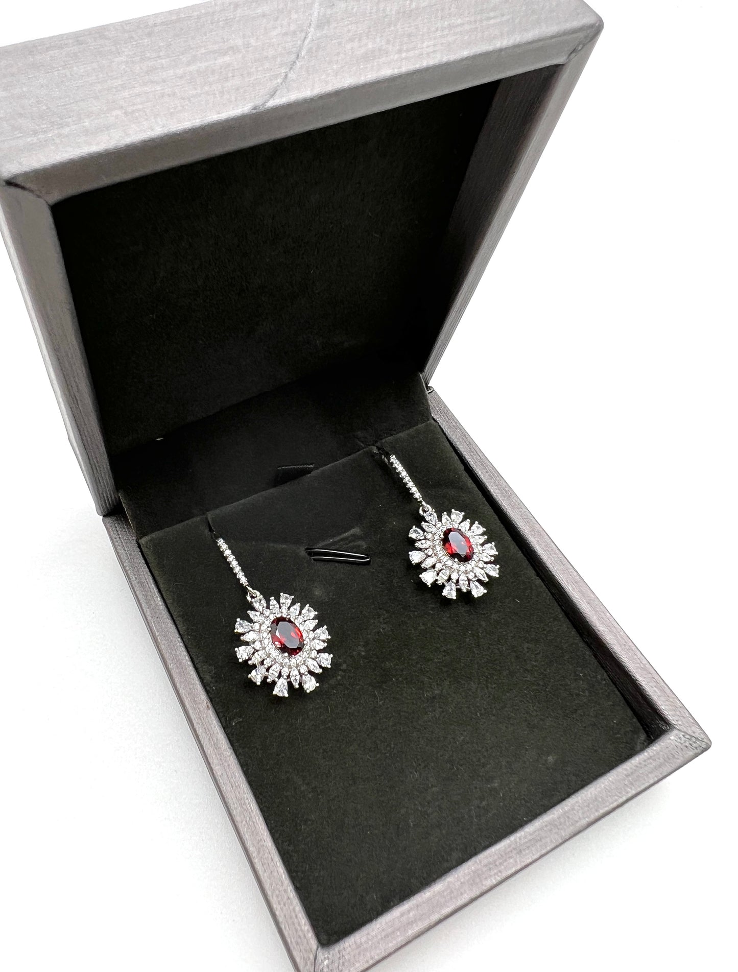 Flower 925 Silver With Garnet Stone Earrings