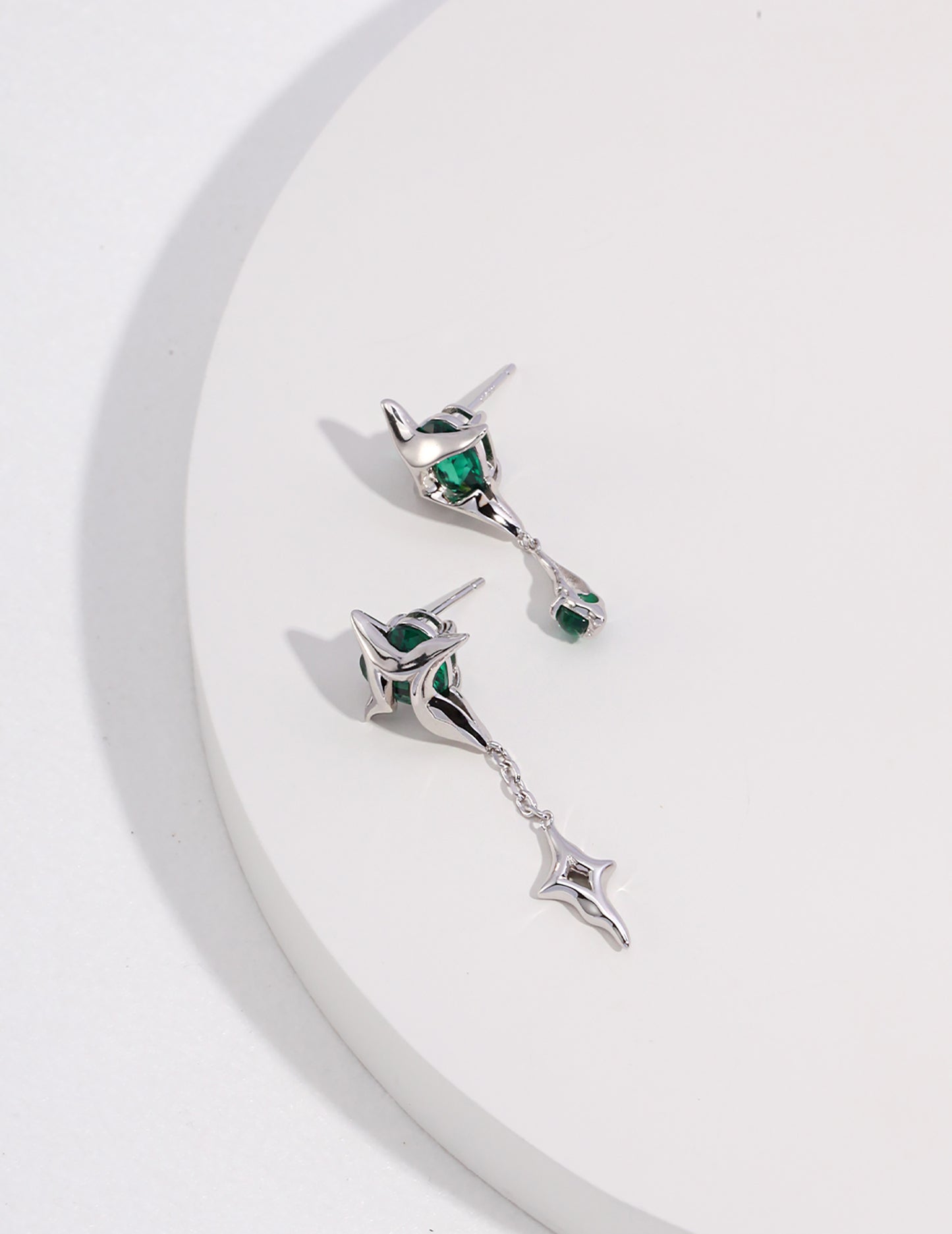 Star Shaped 925 Silver With Green Agate Dangle Earrings