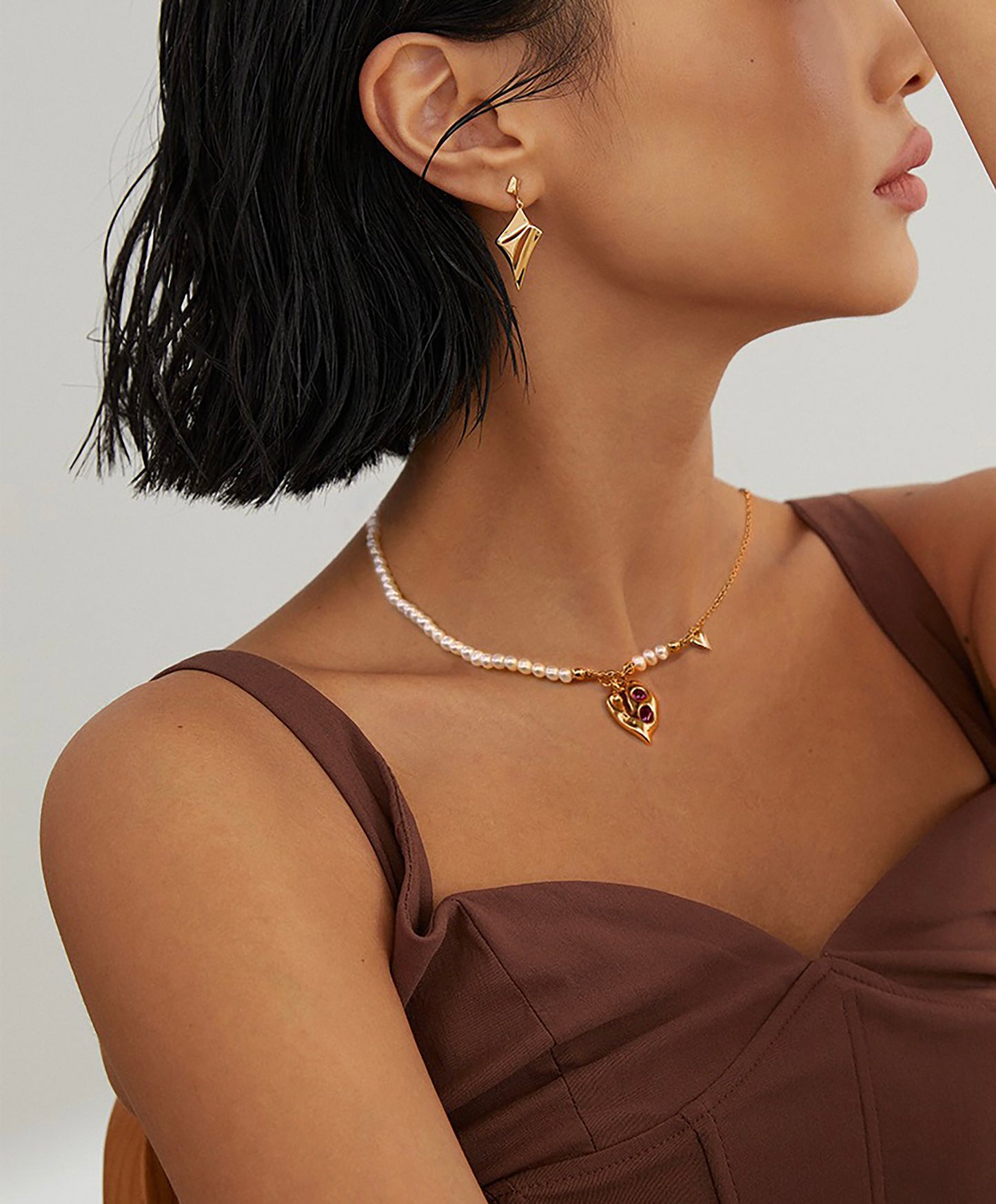 Heart With Red Zircon Pendant 925 Silver and Freshwater Pearls Necklace