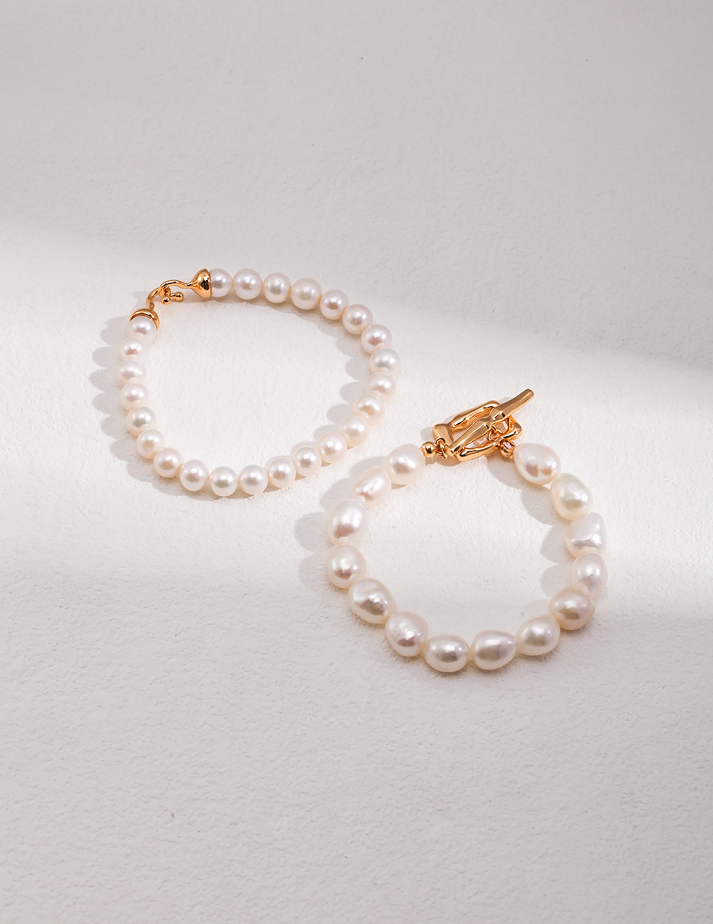 Irregular Freshwater Pearls 925 Silver OT Clasp Bracelet