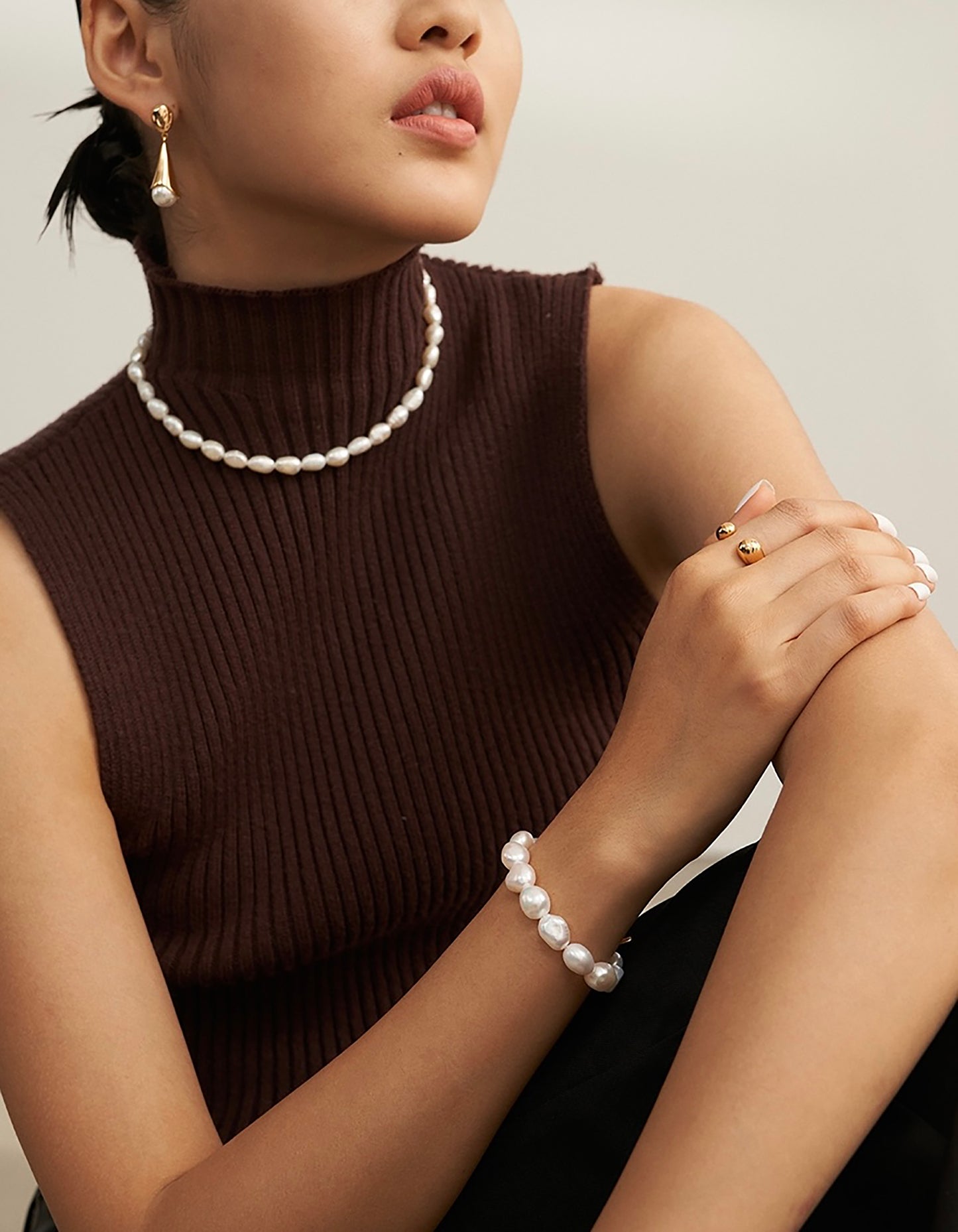 Irregular Freshwater Pearls 925 Silver OT Clasp Bracelet