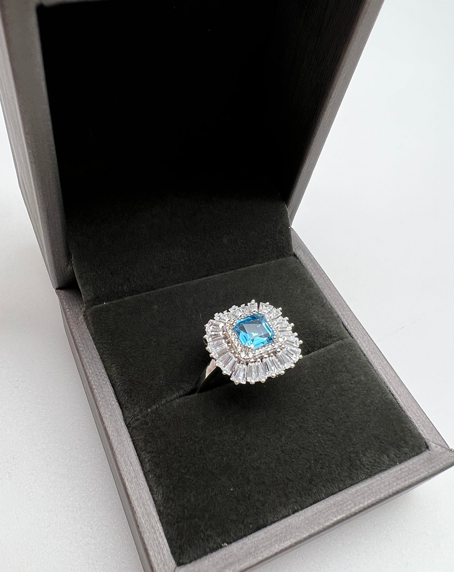 Square Shape Blue Topaz Stone 925 Silver Ring