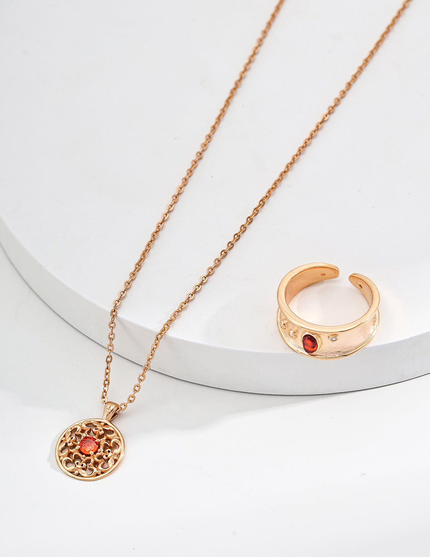 Vintage Style Gold With Red Zircon Pendant Necklace