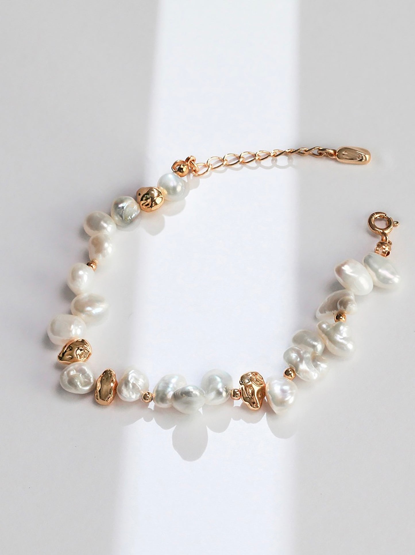 French Style Irregular Freshwater Pearls With 18K Gold Bracelet